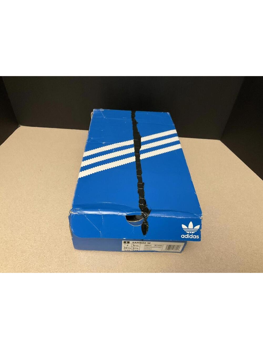 New! Womens Adidas Sambae Leather/Suede White/Metallic Silver Shoes. Size 7. - Picture 4 of 10